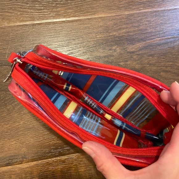 NEW STRIPED PLASTIC MAKEUP COSMETIC BAG EIFFEL TOWER CHARM - Picture 6 of 7